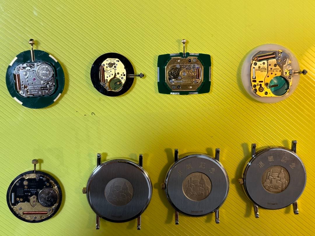 クォーツアナログ時計 シルバー ステンレス製