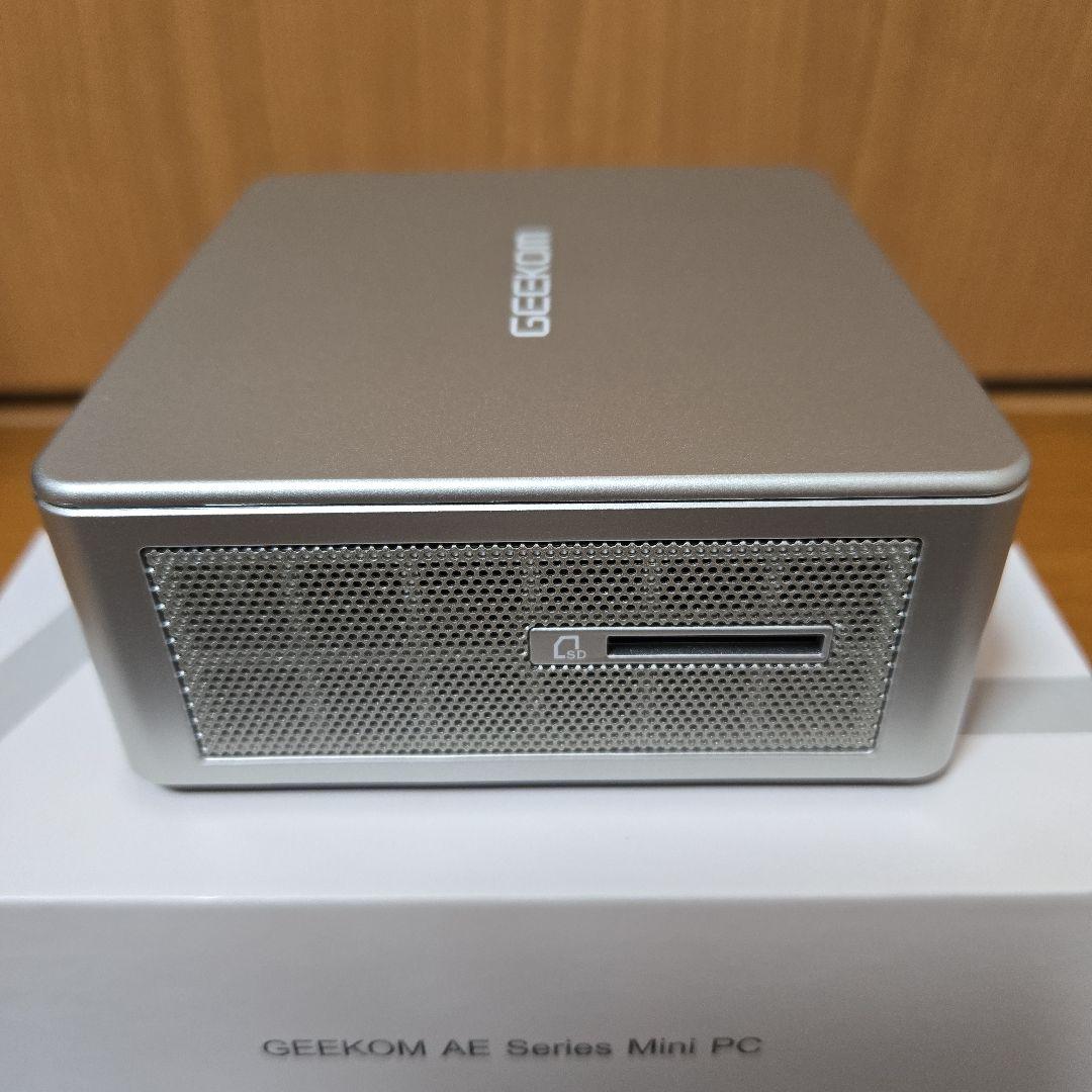楽さん専用です。 GEEKOM AE7 Ryzen9 7940HS ミニPC