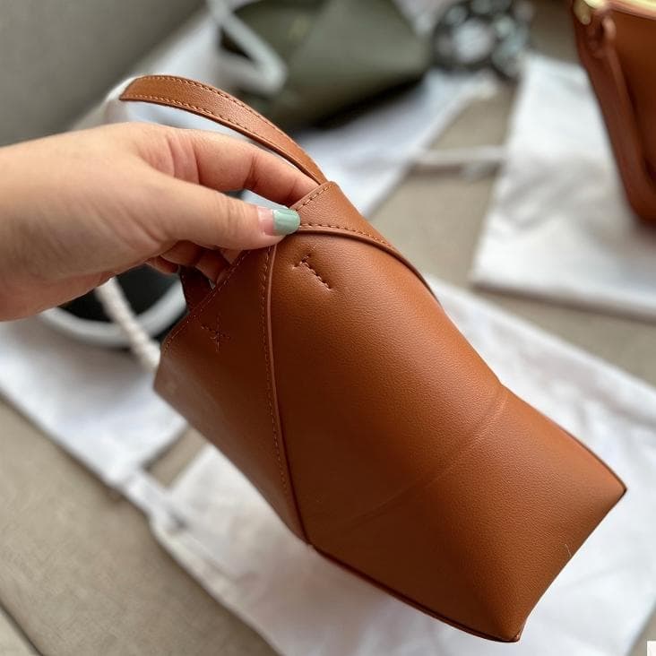 puzzle パズルフォルド トート （シャイニーカーフ）ショルダーバッグ