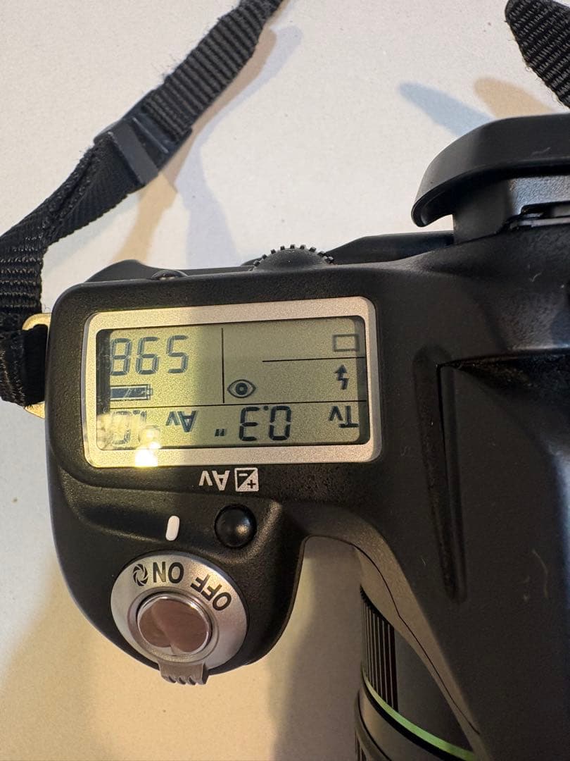 【中古】デジタル一眼レフカメラ　PENTAX *istDL2 ボディー+レンズ