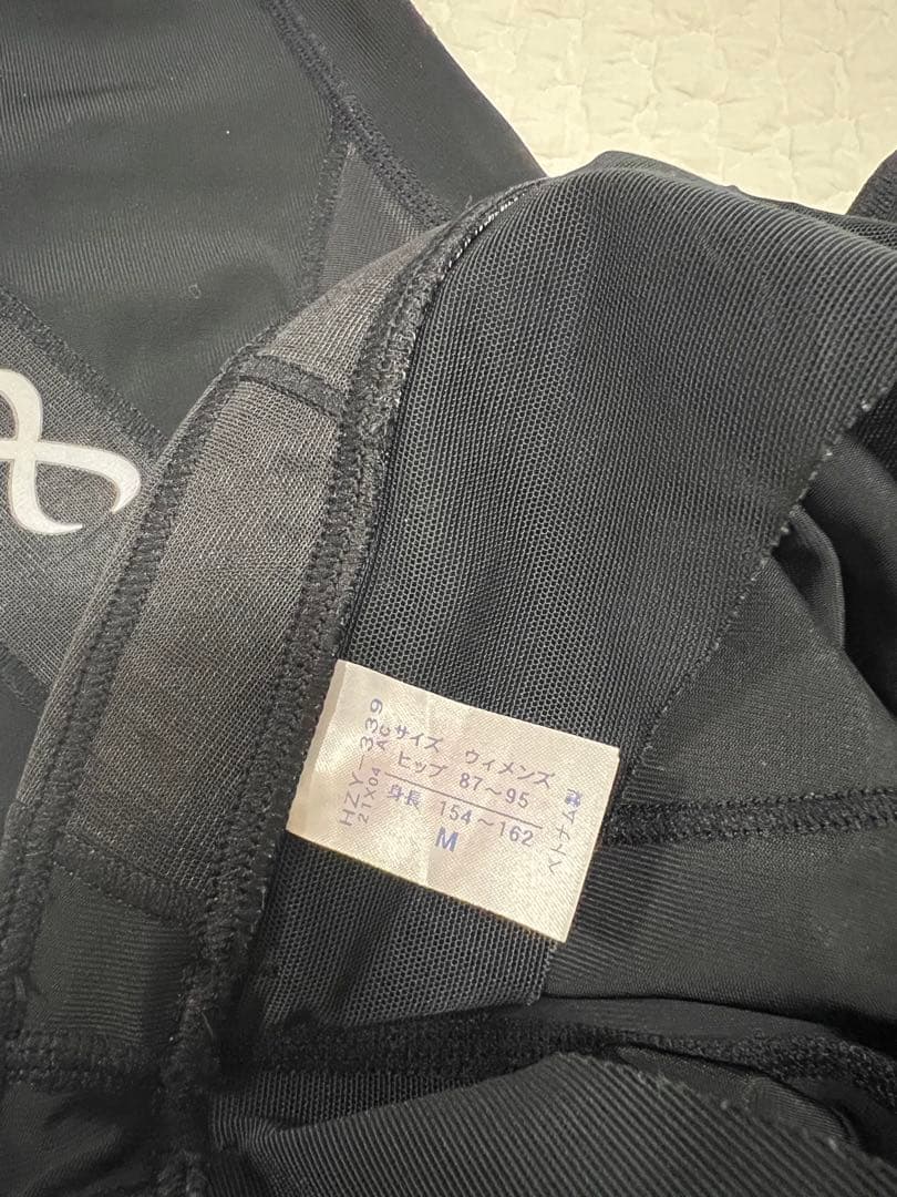 【美品】CW-X スポーツタイツ　ジェネレータモデル　M