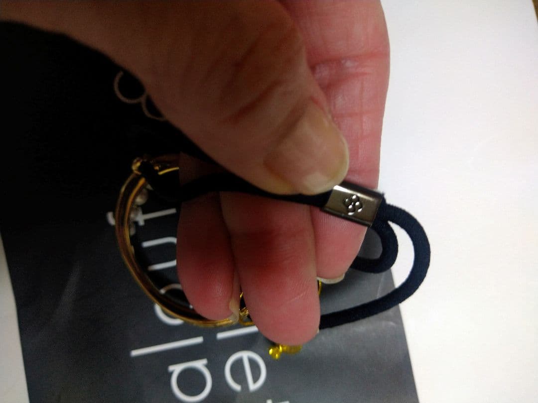 コレットマルーフメタルオーバルパールポニー