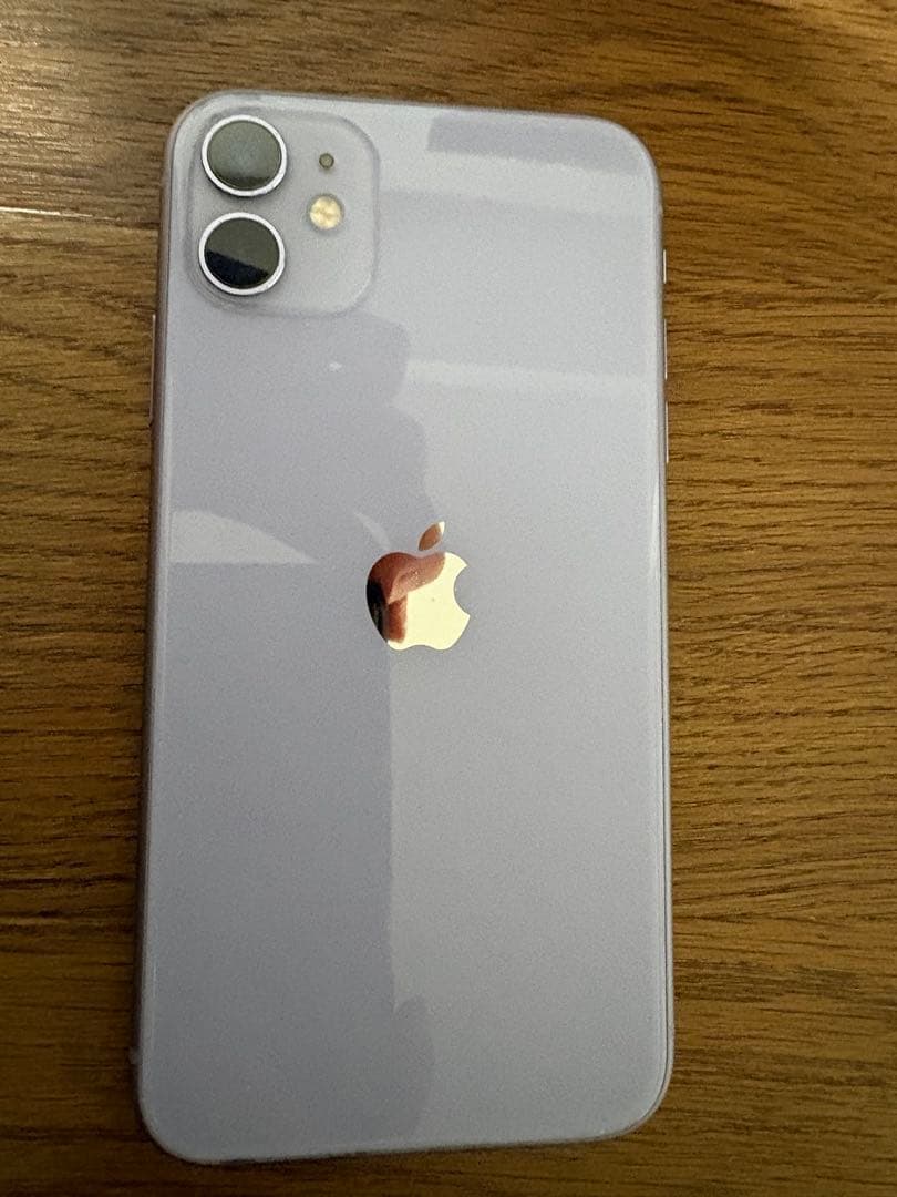 【岡】Apple iPhone 11 本体 パープル