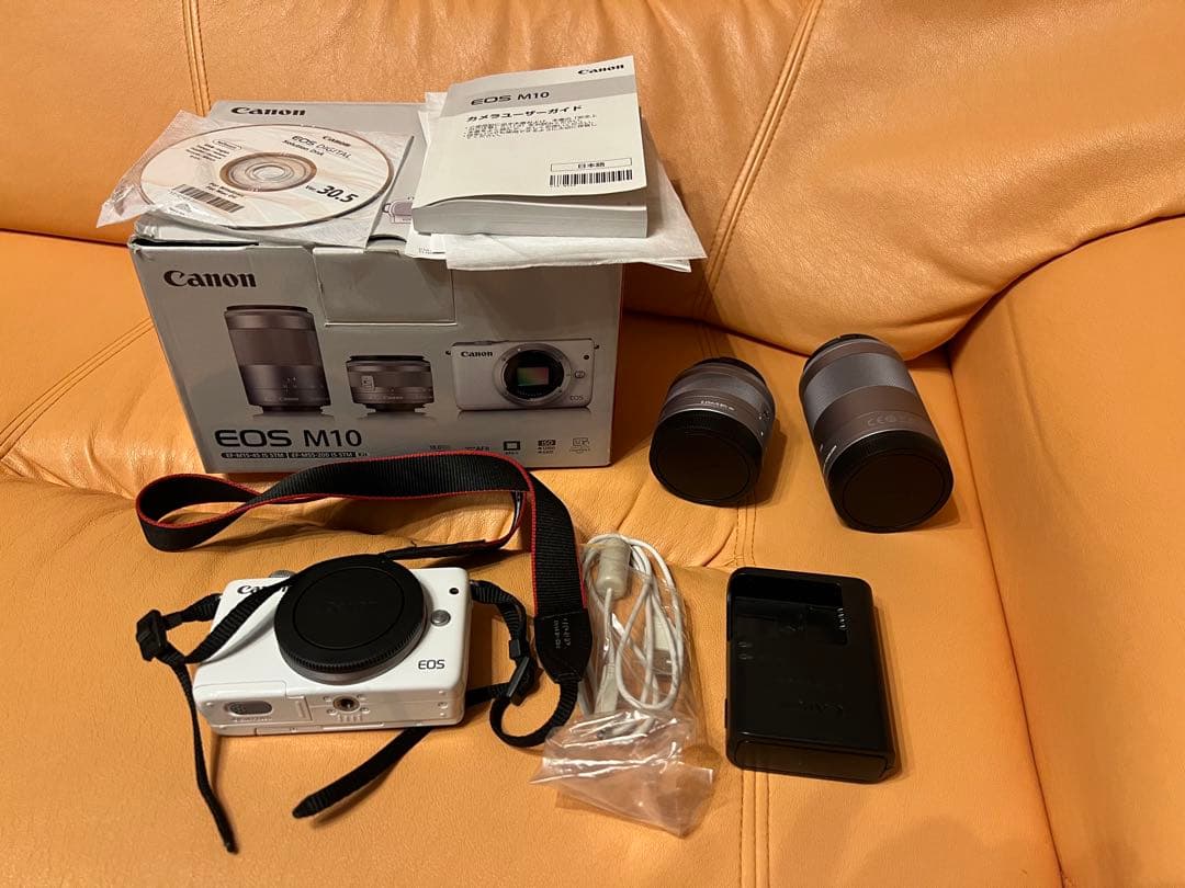 Canon EOS M10 ミラーレス一眼 + レンズ2本