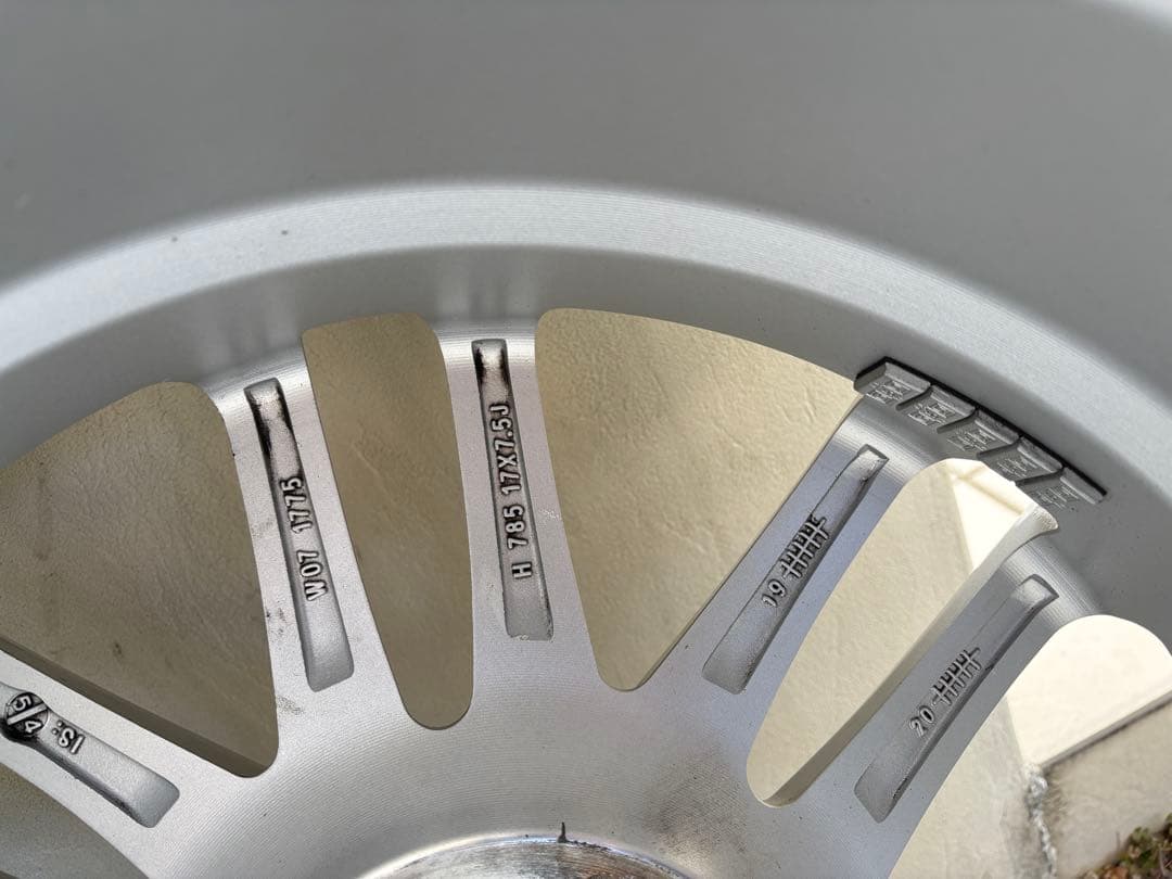 GZ-Rスタッドレスタイヤ4本セット