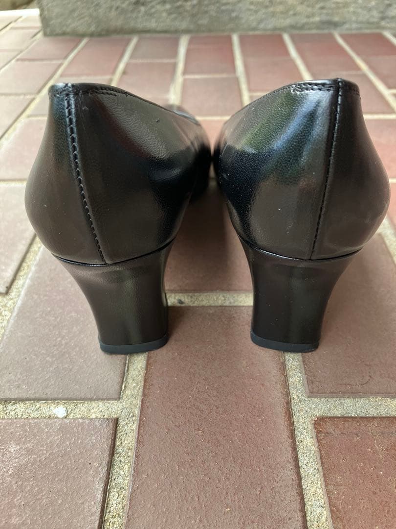 最終価格！【新品・未使用】サルバドール　フェラガモ　イタリア製　パンプス　箱付き