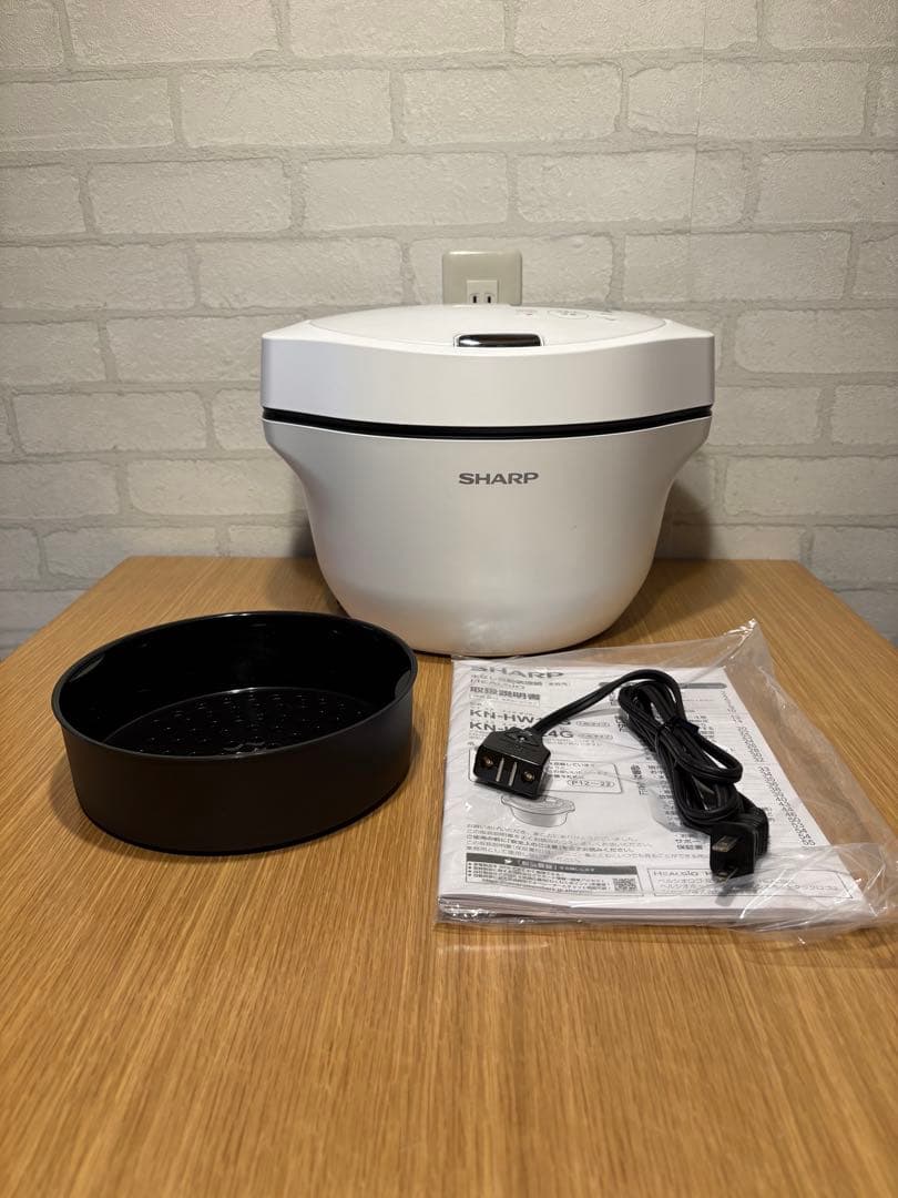 SHARP ヘルシオホットクック　KN-HW16G-W