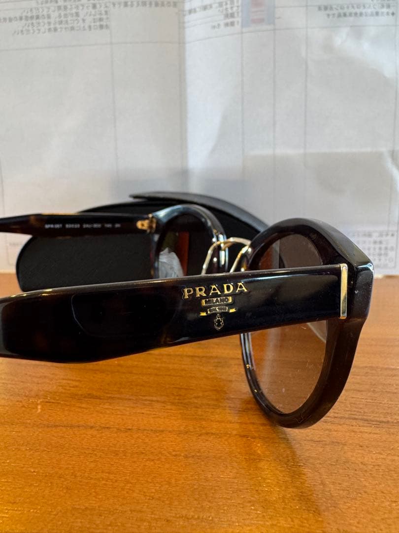 b*h様 【美品】PRADA プラダ サングラス