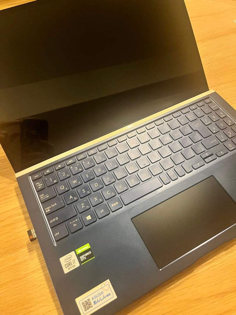 Windowsノート本体 ASUS ZenBook15 UX534F