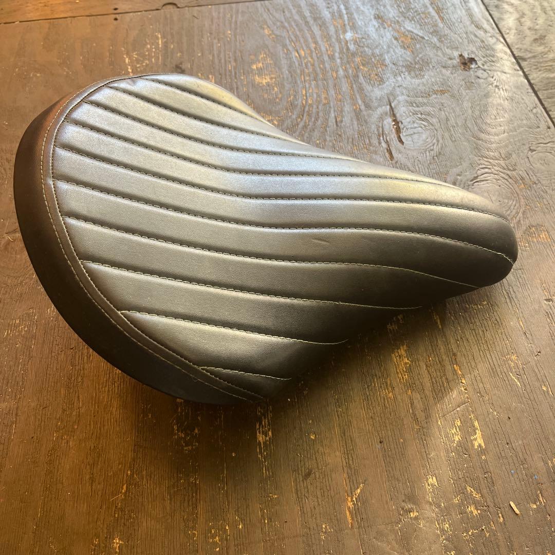 ハーレー用 社外ソロシート