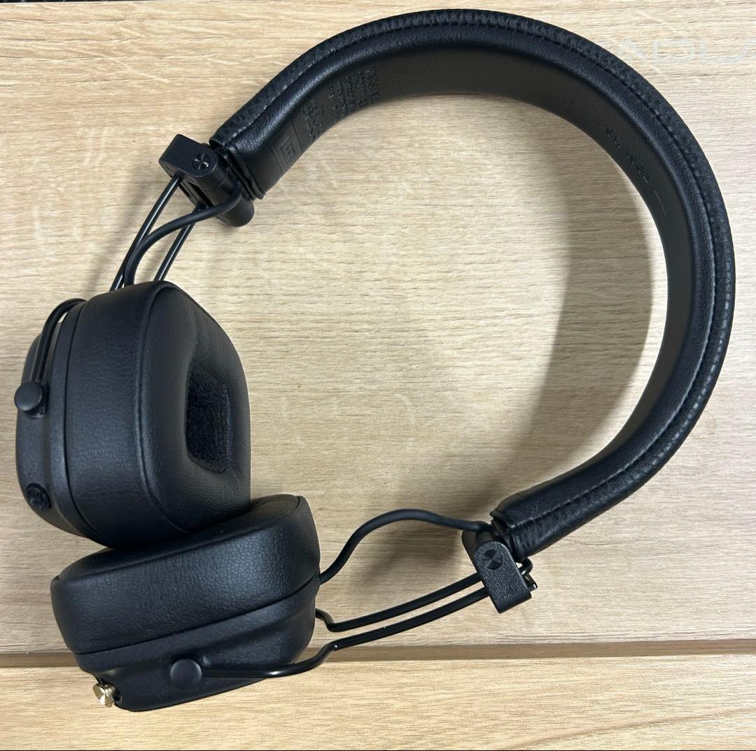 ヘッドホン Marshall major V