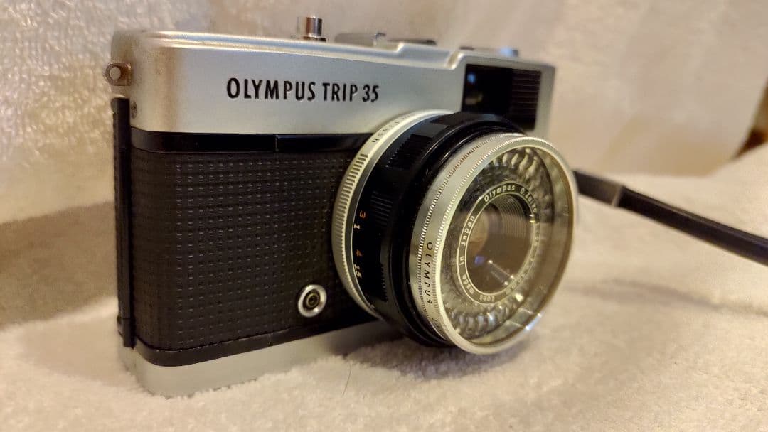 フィルムカメラ OLYMPUS TRIP35