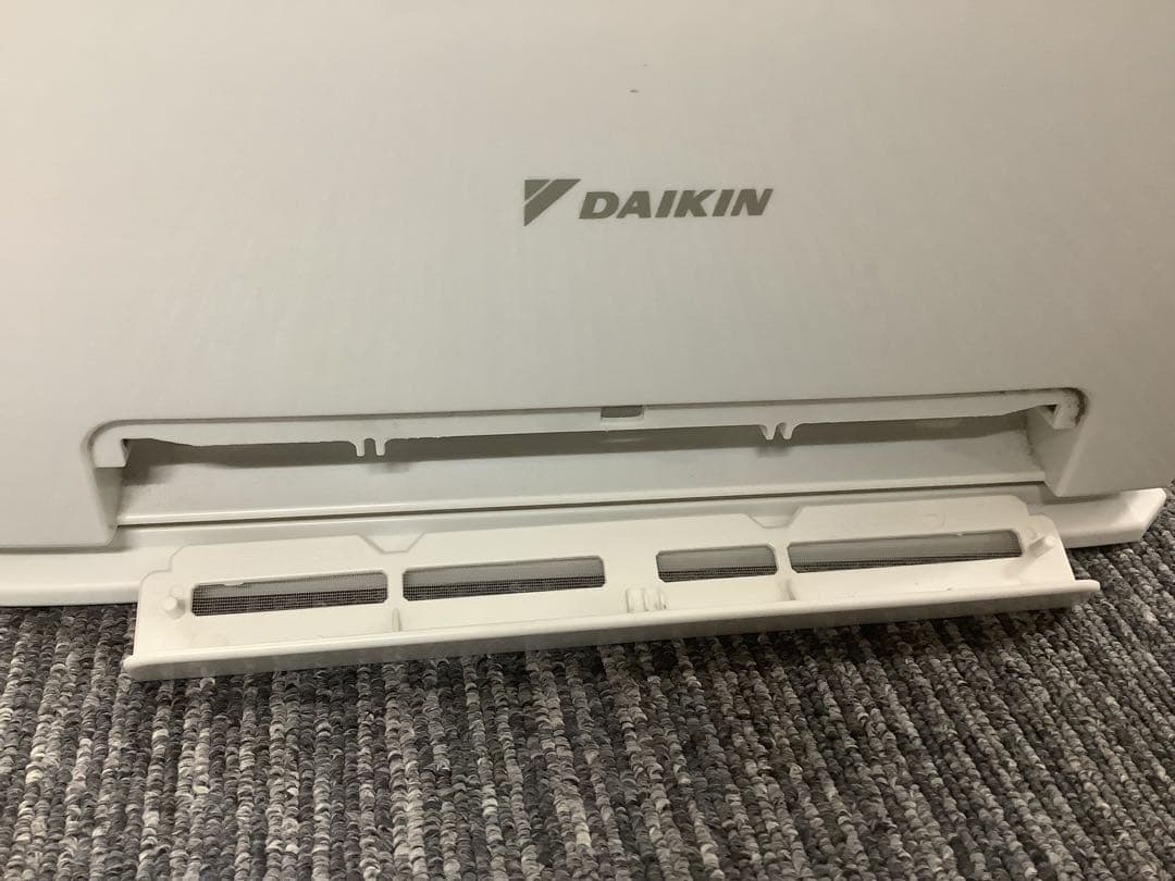 み ダイキン 空気清浄機 MC55Z-W 2023年製（★）