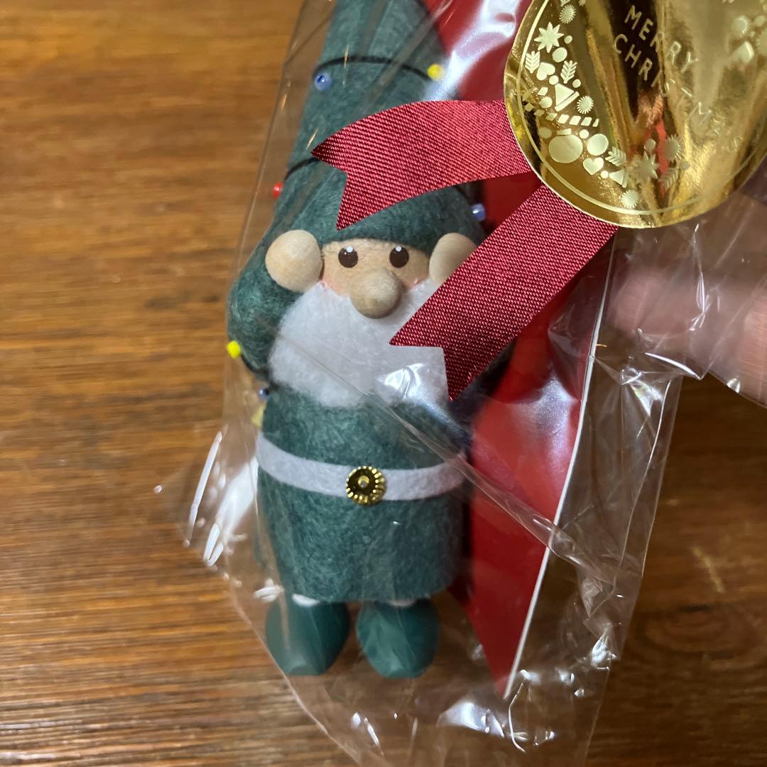 ノルディカニッセ 電飾にからまるはりきりサンタ❤︎