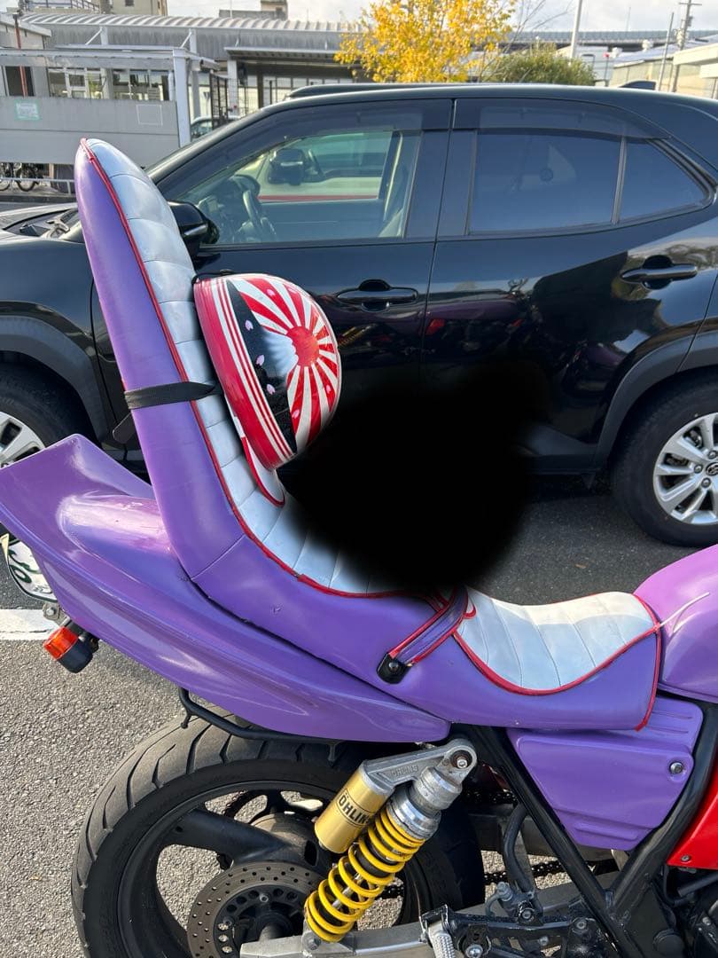 xjr400ラクダ3段シート