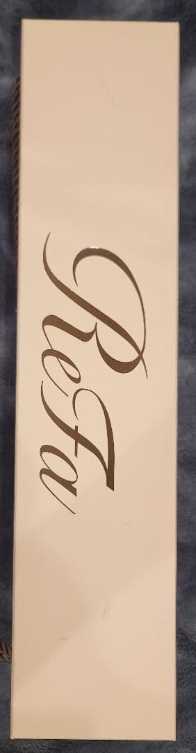 ReFa ヘアアイロン パッケージ