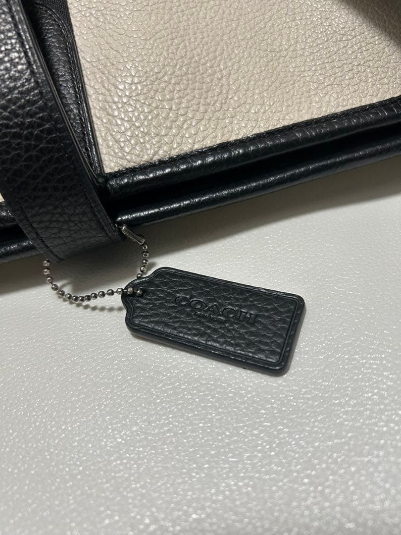 COACH F23248レザートートバッグ ホワイト/ブラック