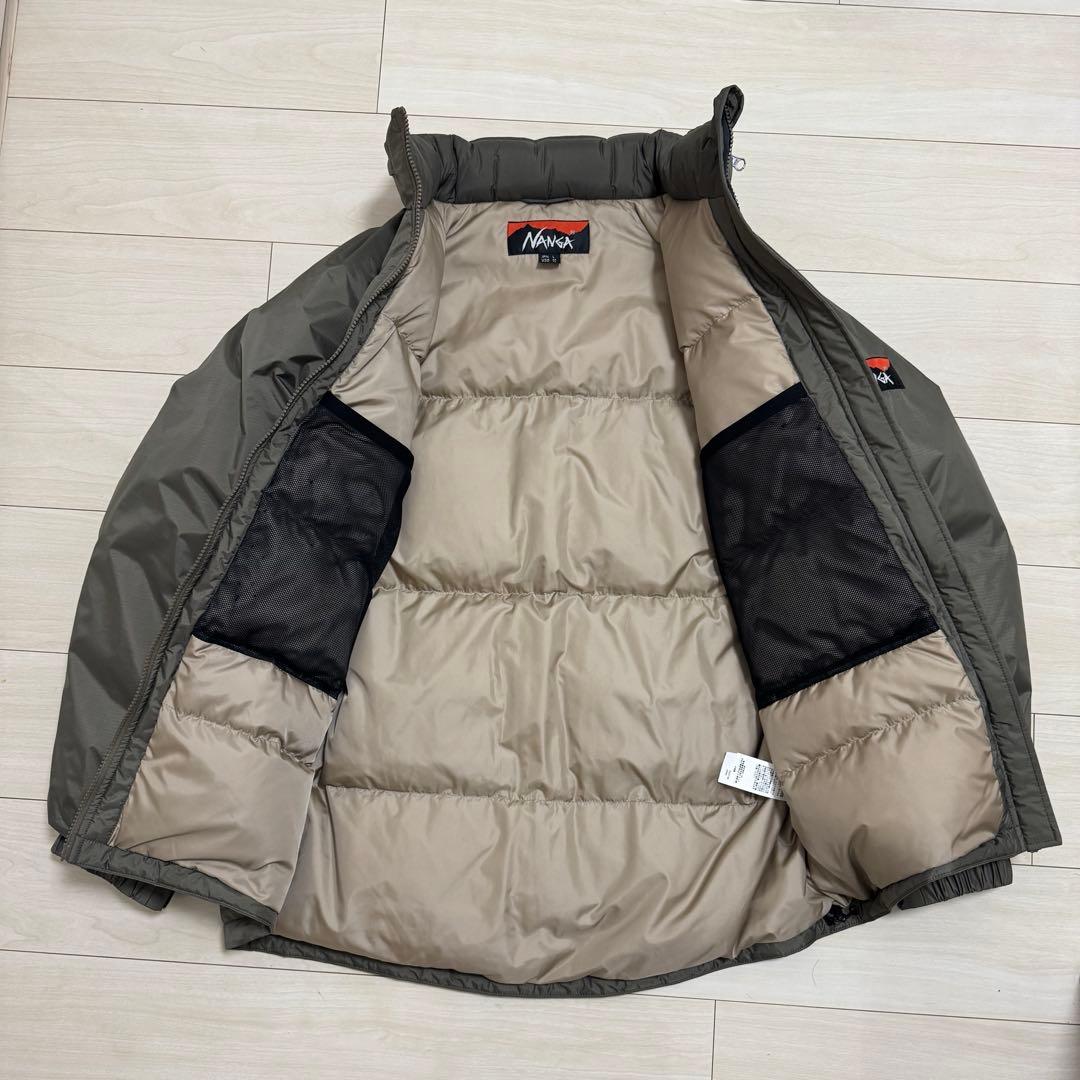 NANGA×BEAVER/ナンガ×ビーバー ダウンジャケット オリーブ