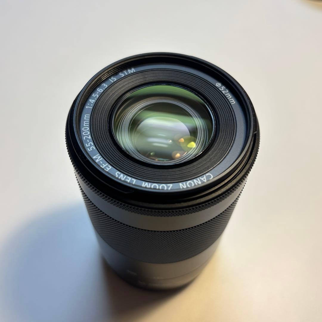 Canon EOS Kiss M ダブルズームキット ミラーレス一眼