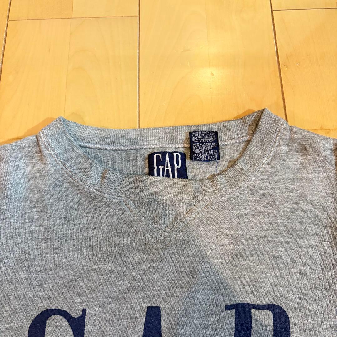 オールドギャップ GAP グレー ロゴ入り スウェット