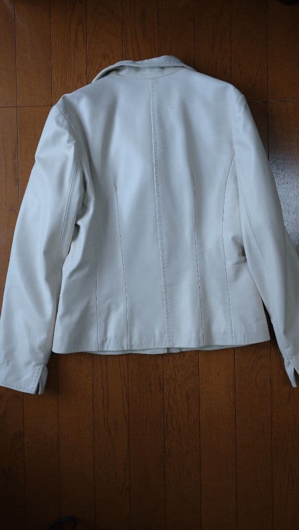 BALMAIN PARIS 羊革 白系 ジャケット ライダース