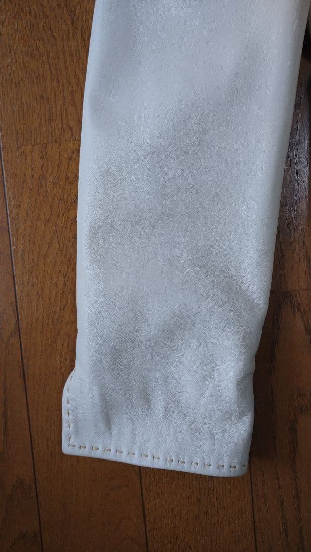 BALMAIN PARIS 羊革 白系 ジャケット ライダース