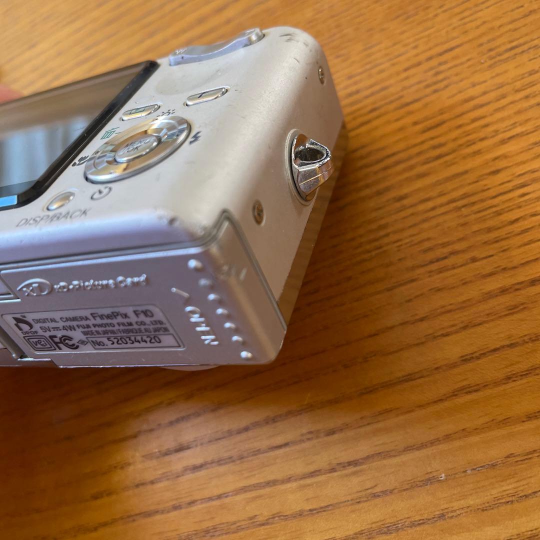 Fujifilm FinePix F10 デジタルカメラ　動作確認済み