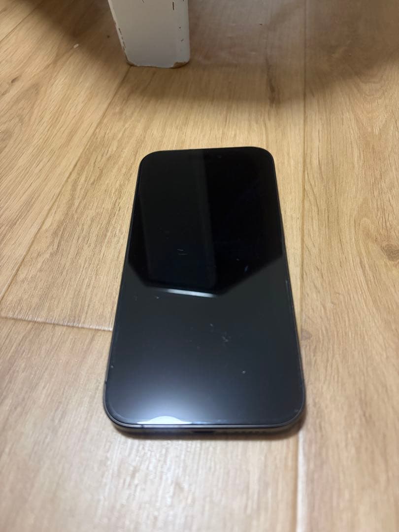 iPhone15Pro ブラックチタニウム