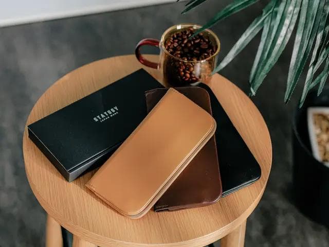 未使用 STATUSY ヴィーガンレザー長財布 ブラック