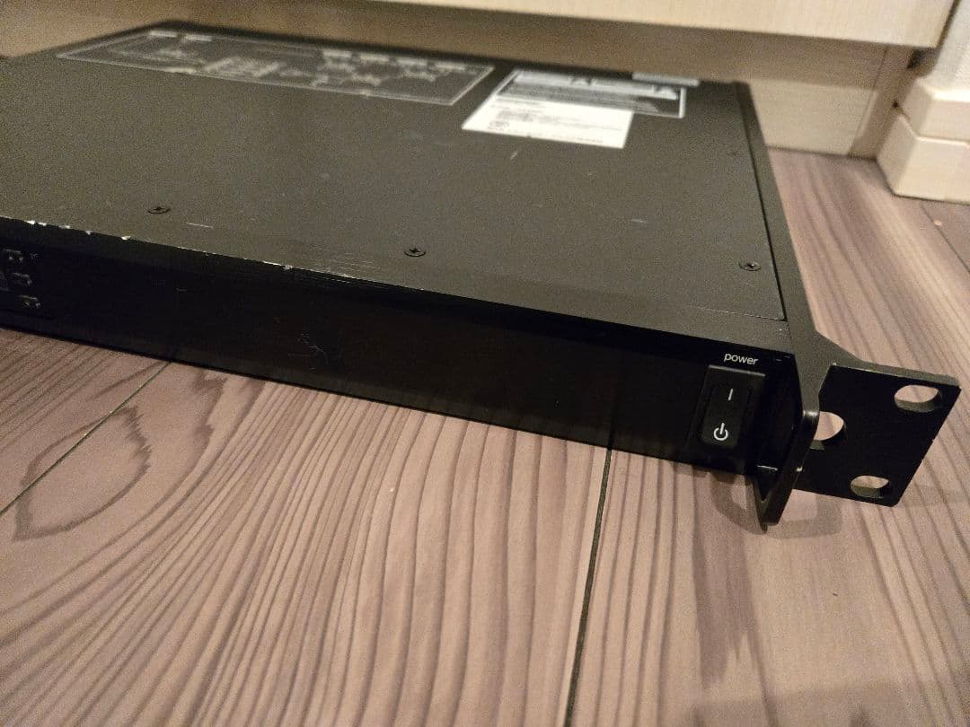 SHUREシュアDistributionAmplifier分配アンプAXT630