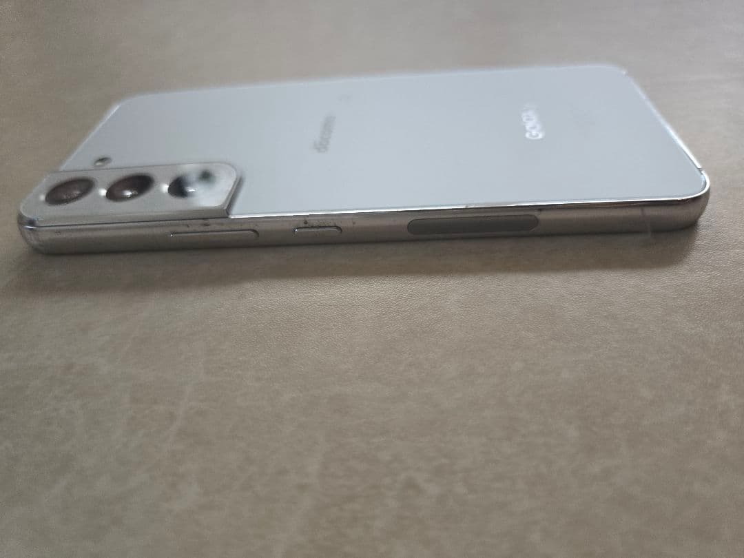 Galaxy S22 ファントムホワイト SC-51C SIMフリー