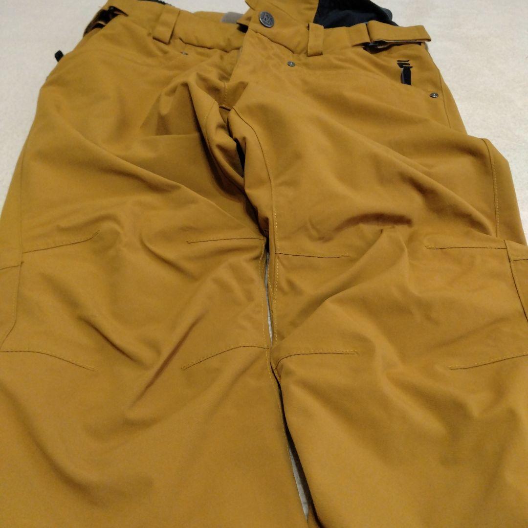 ONE THIRTY ・ESTIVOスノーボードウェアセット