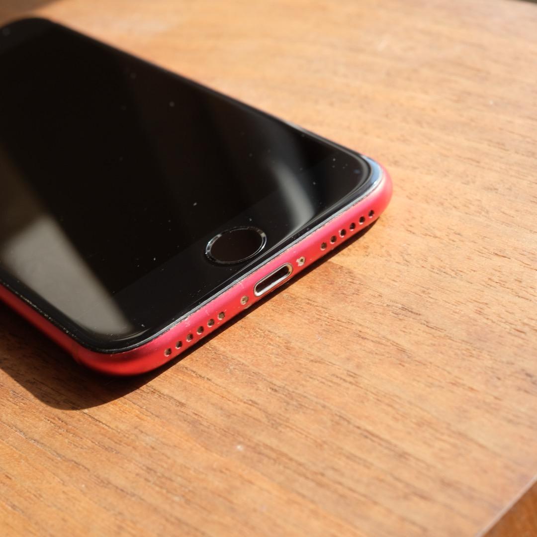 iPhone SE 第2世代 128gb レッド SIMフリー 赤 ネコポス即納