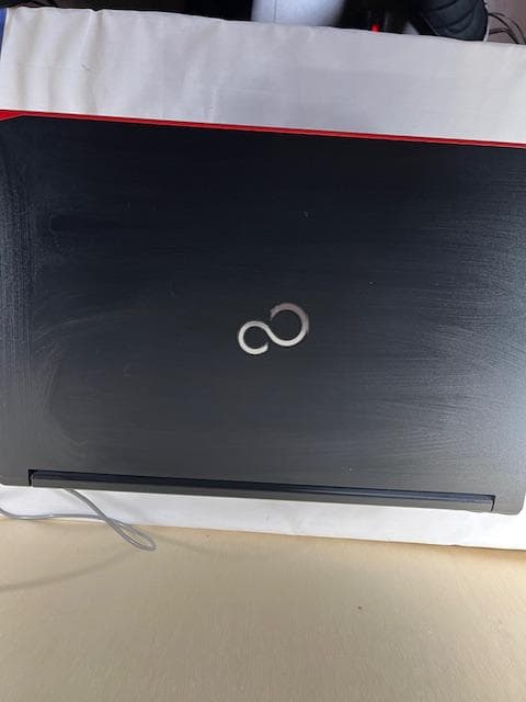 Fujitsu ノートパソコン Windows11 Office搭載 送料込み