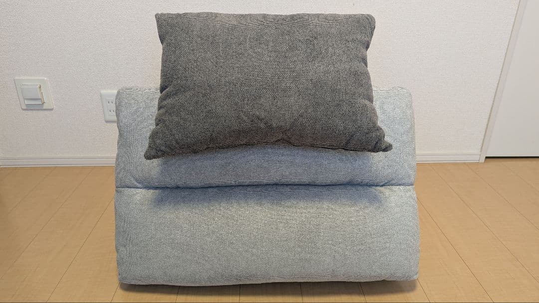 ニトリ「背もたれクッション」（ソファベッドMB07 GY 付属品）