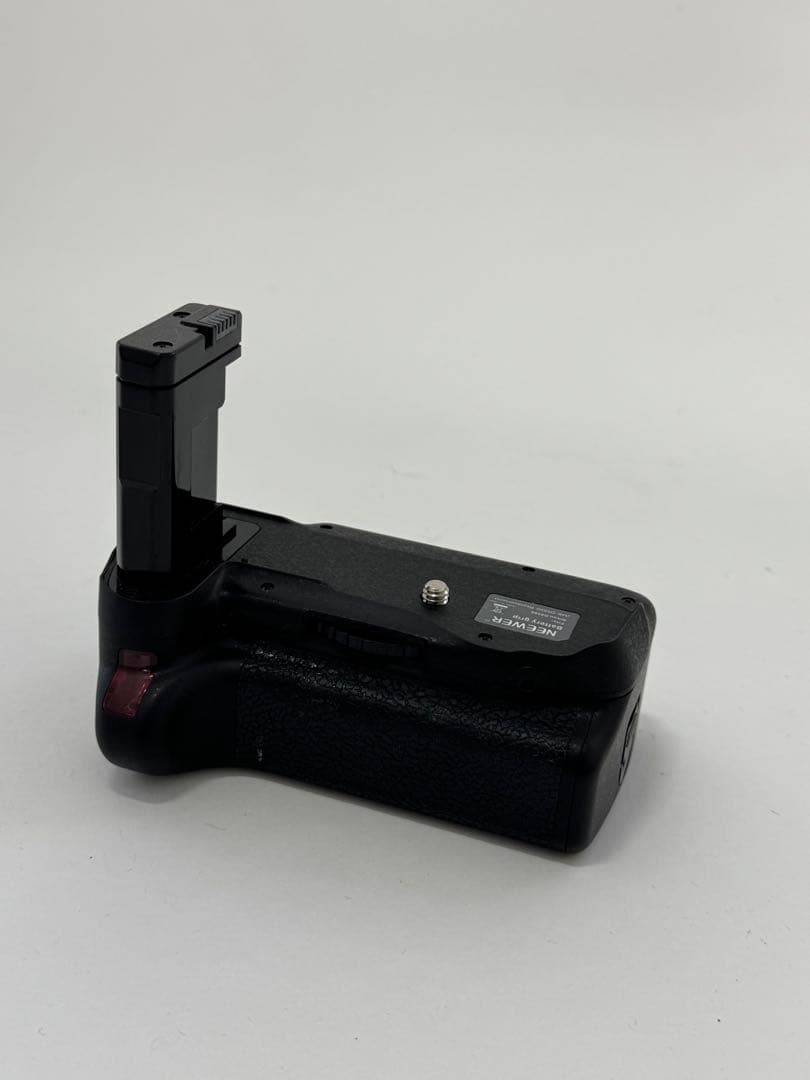 Nikon D5600 デジタル一眼レフカメラ　ズーム、単焦点レンズセット