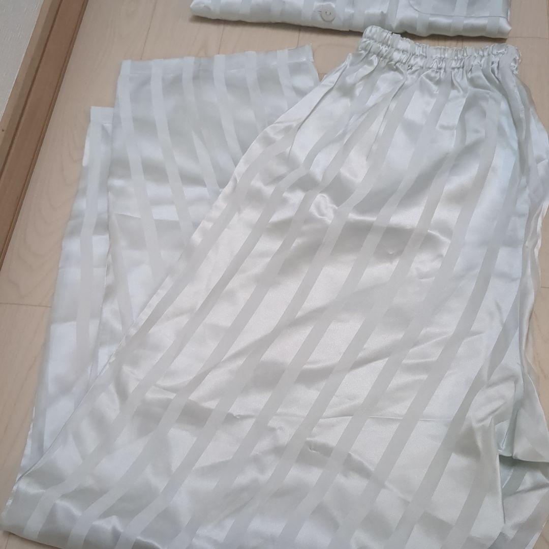 イヴ・サンローラン長袖、長ズボンシルクナイティ