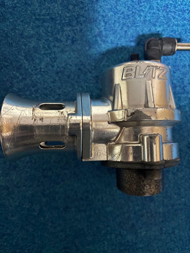 ジムニーJA11 BLITZ ブローオフバルブ 中古