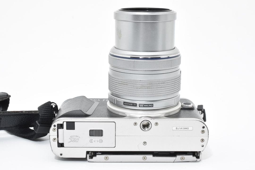 【箱付き】 Olympus オリンパス PEN E-PL9 ミラーレス一眼カメラ