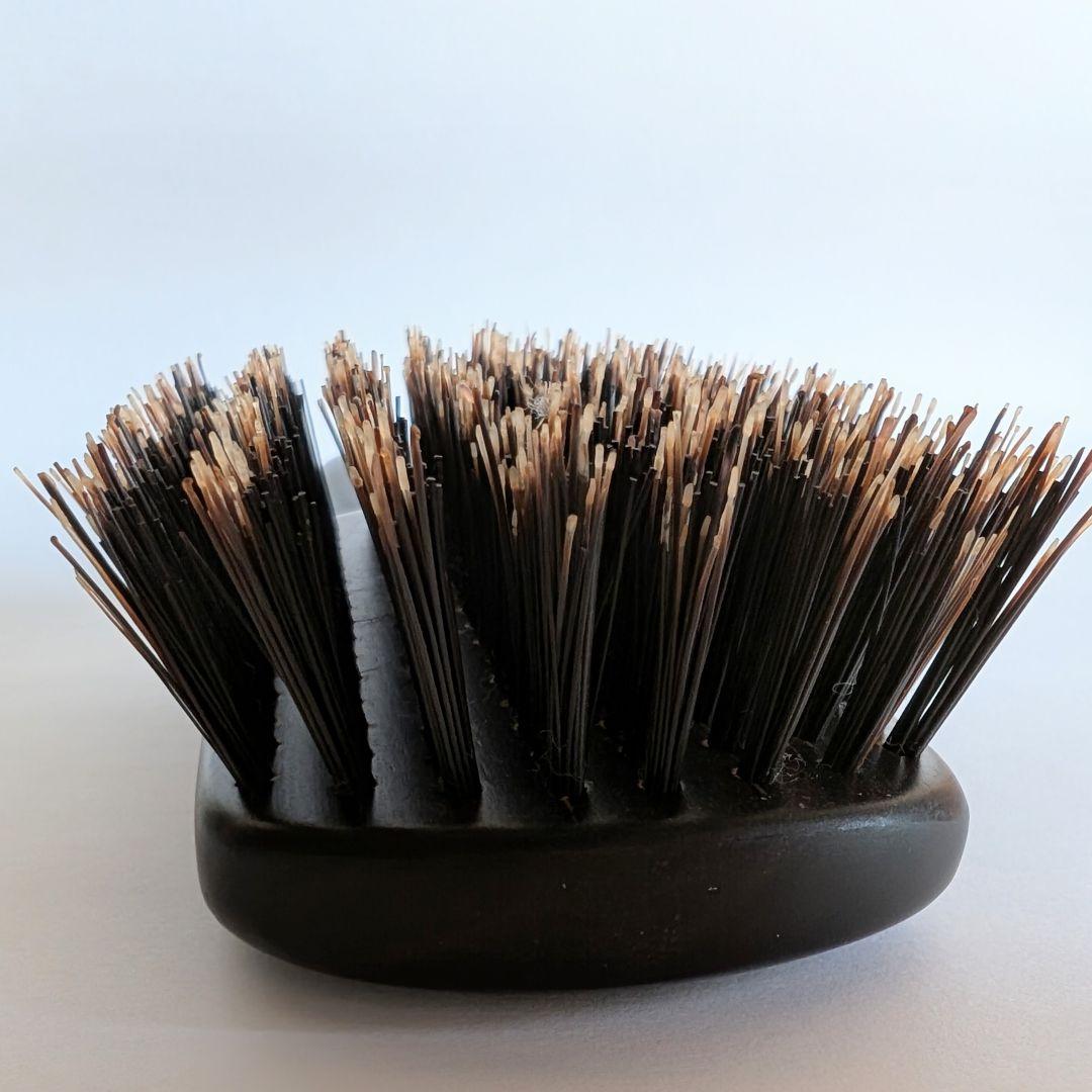 平野、ヘアブラシ