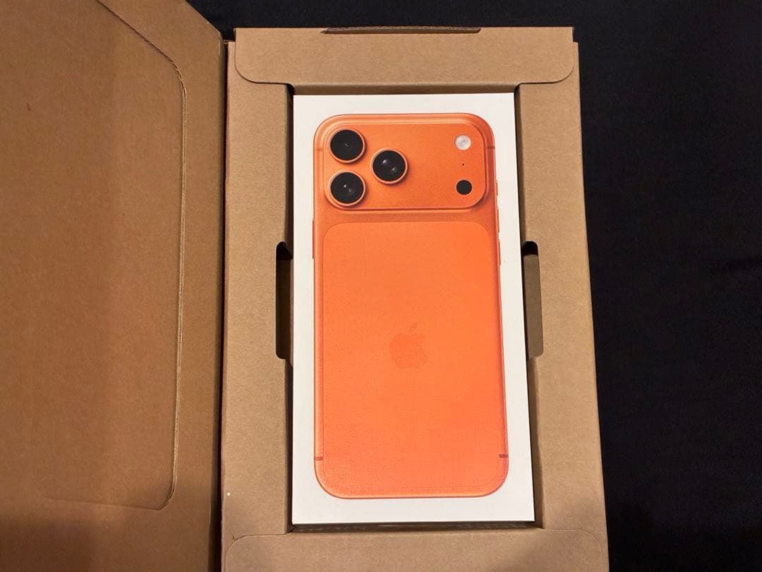 新品iPhone 17Pro Max Cosmic Orange 256GB