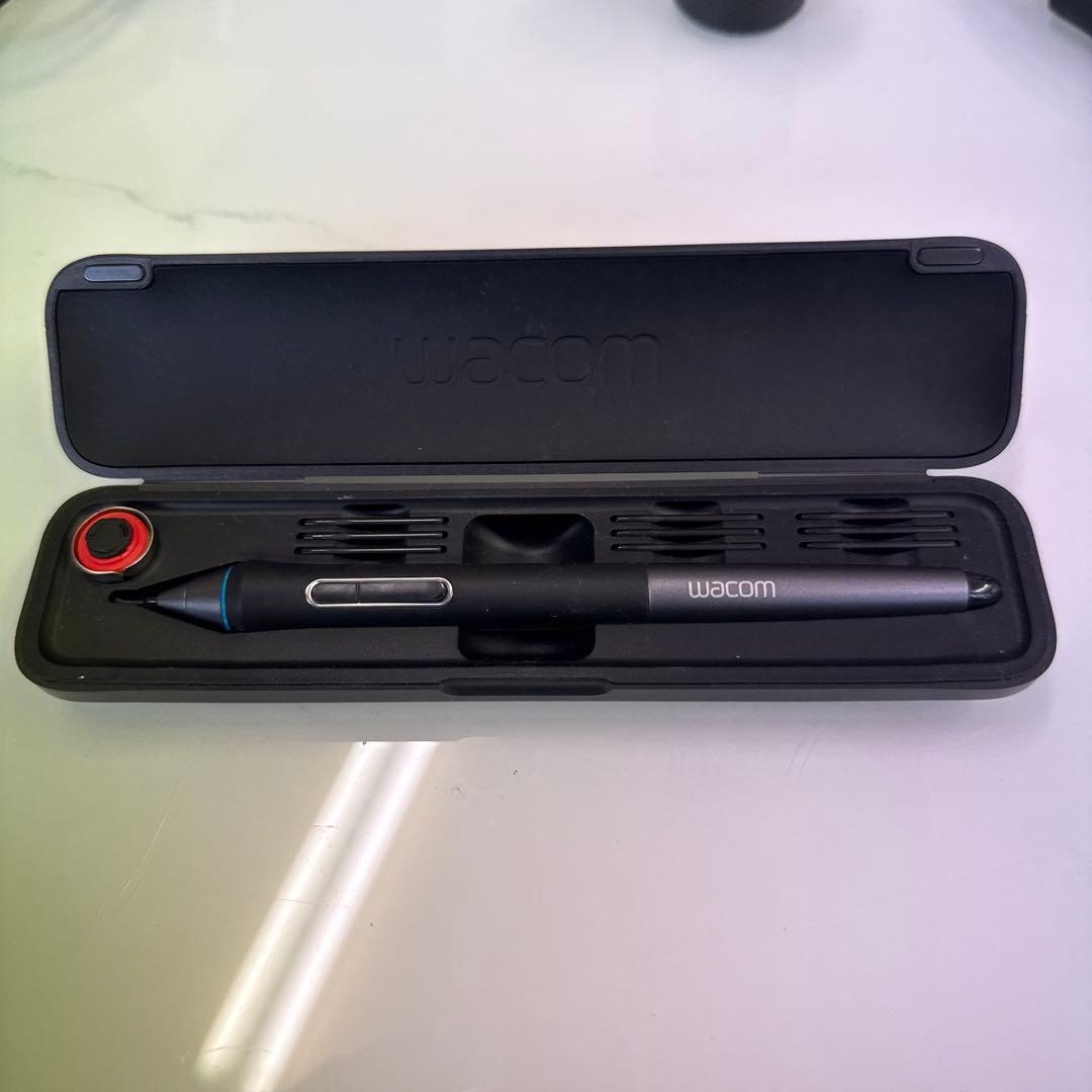 【ジャンク品】Wacom Cintiq 13HD DTK-1301