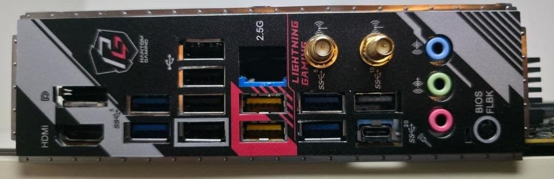 未使用/X670E PG LIGHTNING/ASRock/マザーボード/PC