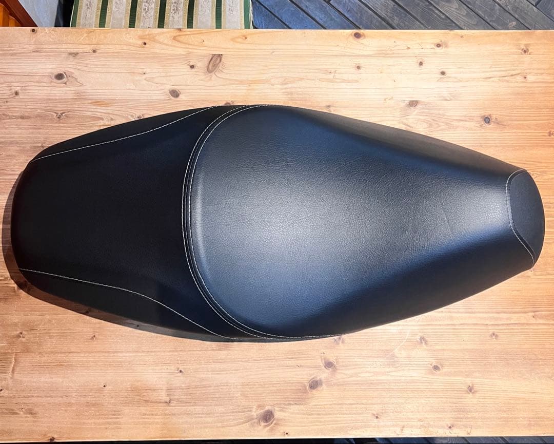 再出品 美品 YAMAHAトリシティ155 SG81J（2023年）純正シート