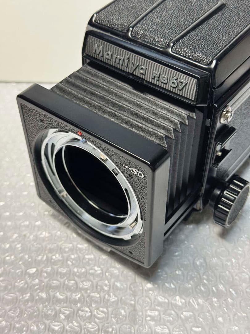 Mamiya RB67 Pro SD 中判カメラ ボディー フイルムホルダー付き