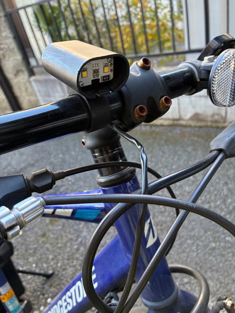 (カズ)電動アシストクロスバイク tb1eティービーワン e TB7B42