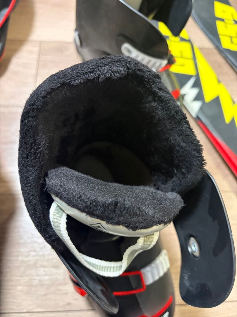 子供用スキーセット（スキー・ポール・ブーツ）