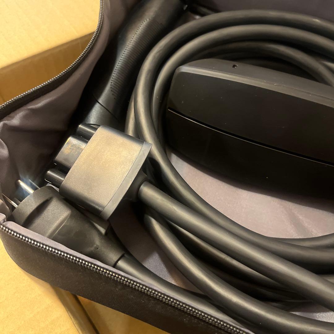 TESLA モバイルコネクタ GENⅡ ブラック ケース付