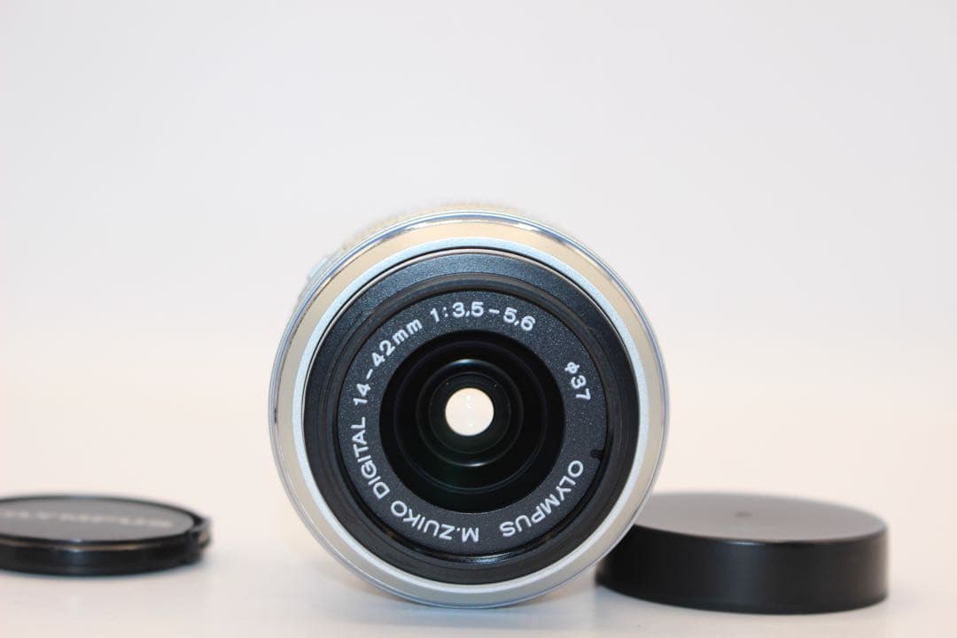 えのき様★お買い得★オリンパス　標準レンズ　M.ZUIKO 14-42mm II