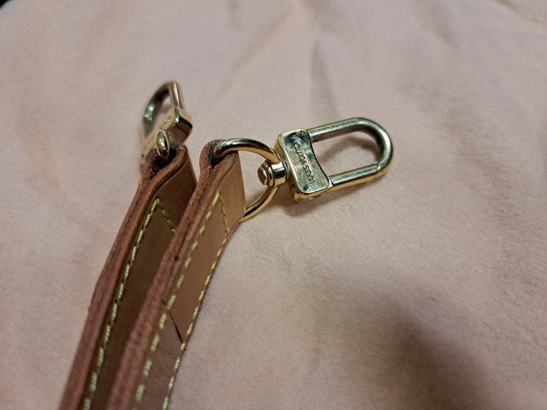 ルイヴィトンの紐